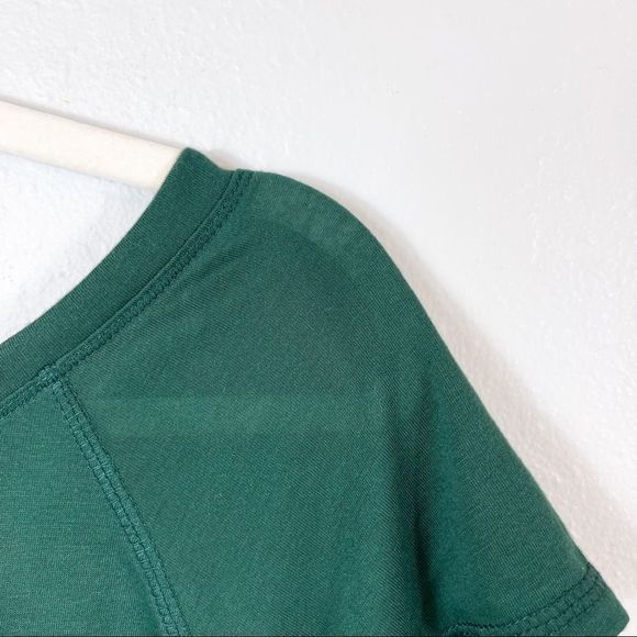 NWT CAL POLY COLOSSEUM Green Bedazzled Tee with Criss Cross Back Size M - Picture 4 of 10